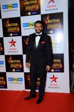 Ranveer Singh at Big Star Awards in Mumbai on 13th Dec 2015